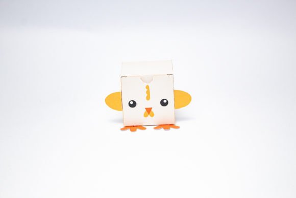 Chicken Kids Favor Box: 3D SVG Entertainment Craft